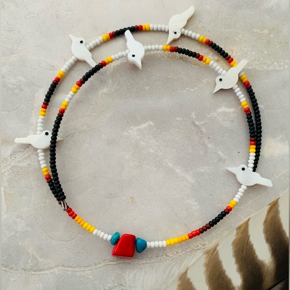 Bird Fetish Seed Bead Coil Wire Choker Necklace - Picture 2 of 7